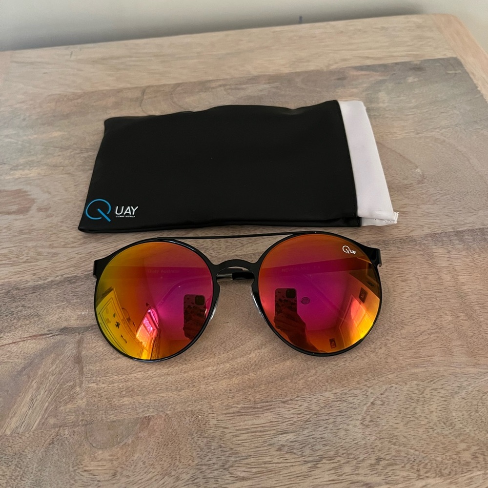 Quay Australia Neverland Round Mirror Sunglasses